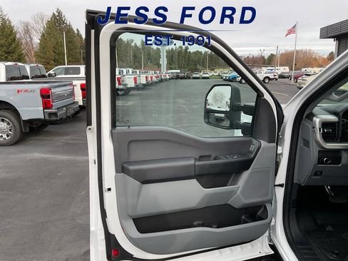 Used 2024 Ford F350 XL w/ 360-Degree Camera Package image 13