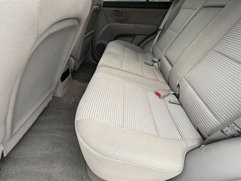Used 2009 Kia Sorento LX RWD image 13