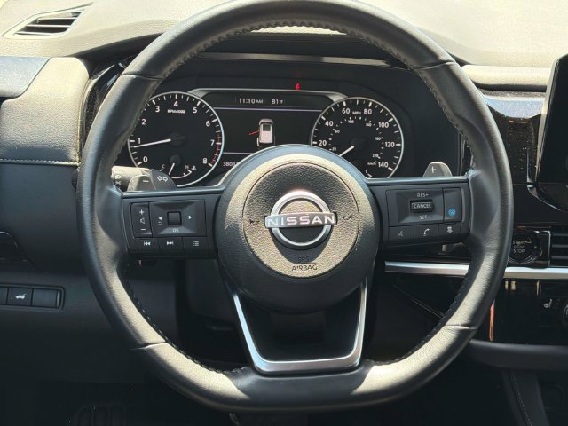 Certified 2025 Nissan Pathfinder SV FWD image 8