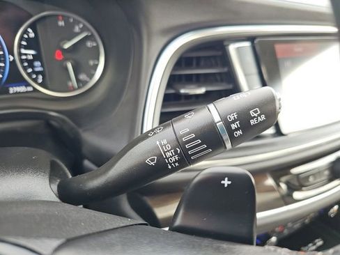 Used 2022 Buick Enclave Premium w/ Experience Buick Package image 48