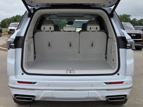 New 2026 Buick Enclave Avenir w/ Super Cruise Package FWD image 6