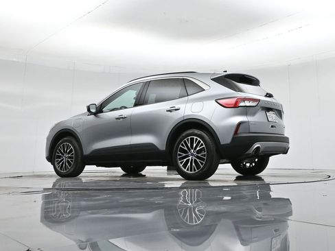 Used 2022 Ford Escape SEL image 54