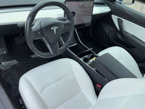 Used 2018 Tesla Model 3 Long Range AWD/4WD image 16
