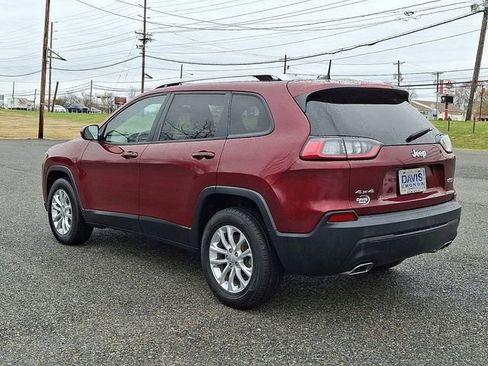 Used 2020 Jeep Cherokee Latitude image 4