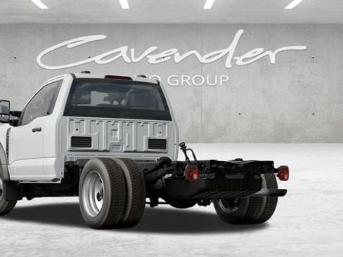 New 2025 Ford F450 XLT RWD image 2