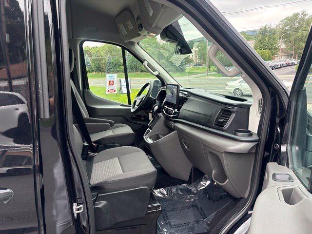 Used 2025 Ford Transit 350 XLT RWD image 13