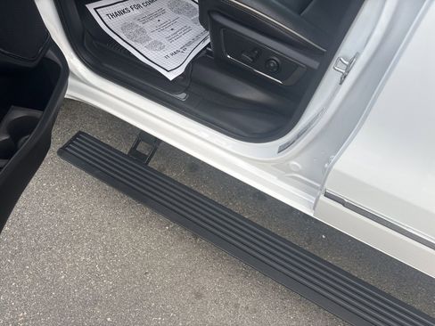 Used 2023 RAM 1500 Limited image 11