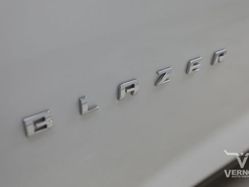 New 2026 Chevrolet Blazer LT FWD image 37