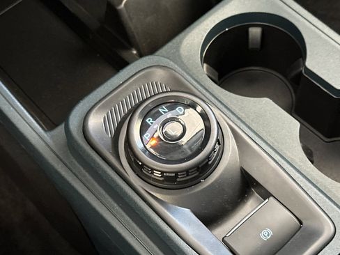 New 2025 Ford Maverick XL image 19