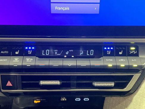 Used 2025 Toyota Camry XLE w/ Premium Package FWD image 13
