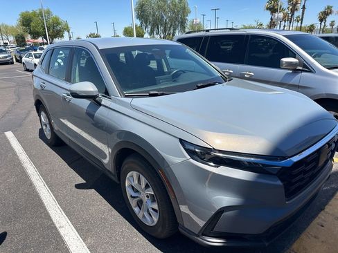 Certified 2023 Honda CR-V LX image 2