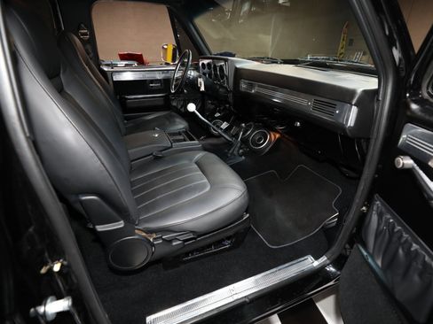Used 1987 Chevrolet Blazer 4WD image 40