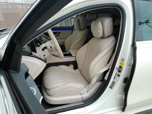 Used 2022 Mercedes-Benz S 500 4MATIC image 14