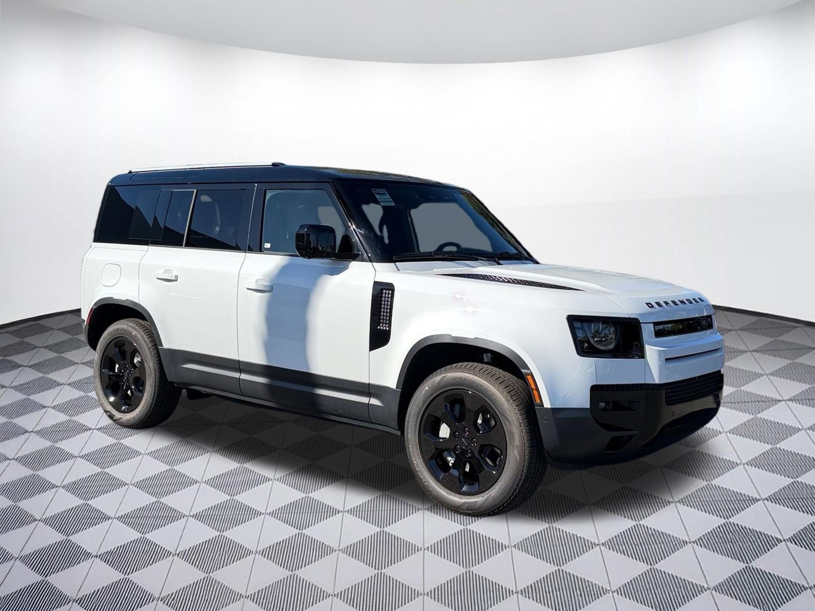 New 2026 Land Rover Defender 110 S AWD/4WD image 7