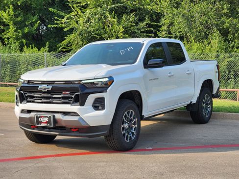 New 2026 Chevrolet Colorado Z71 image 3