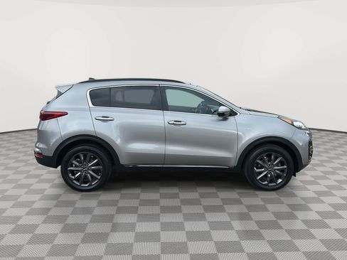 Used 2020 Kia Sportage S w/ Option Group 020 AWD/4WD image 4