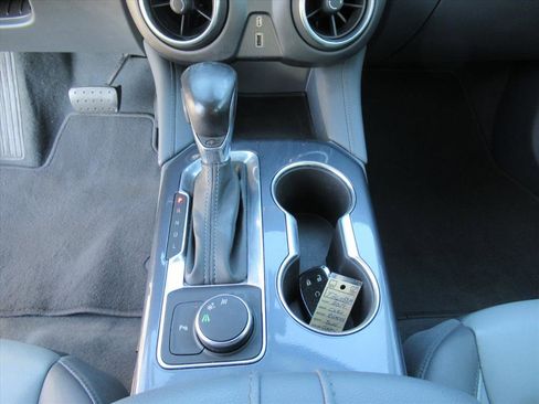 Used 2019 Chevrolet Blazer LT w/ Sound & Technology Package image 20