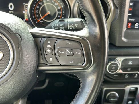 Certified 2021 Jeep Wrangler Sport S image 44