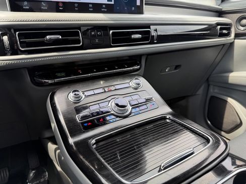 Used 2021 Lincoln Nautilus Reserve FWD image 53