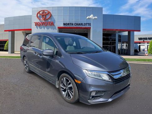 Used 2018 Honda Odyssey EX-L image 2