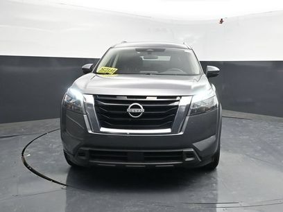 Used 2024 Nissan Pathfinder SV