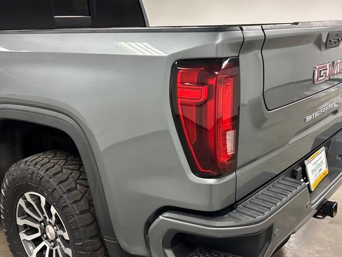 Used 2021 GMC Sierra 1500 AT4 w/ AT4 Premium Package image 14