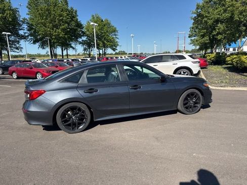 Certified 2024 Honda Civic Sport image 9
