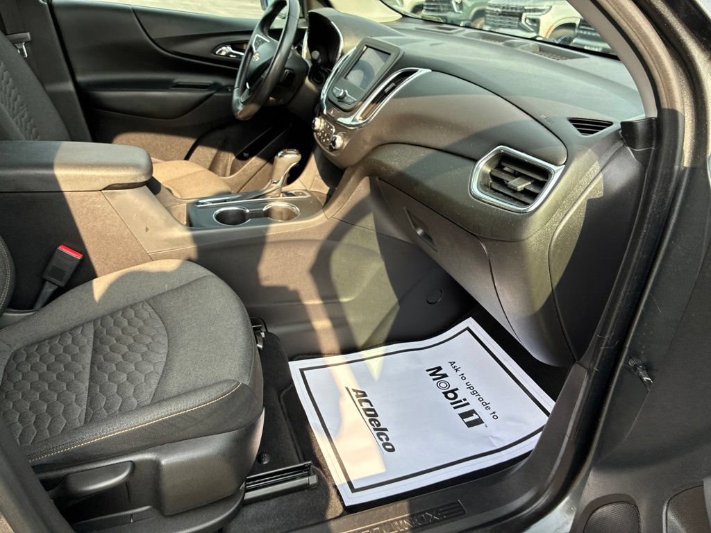 Used 2021 Chevrolet Equinox LT AWD/4WD image 34