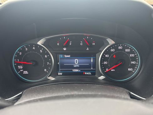 Used 2024 Chevrolet Equinox LT w/ LPO, Floor Liner Package image 16