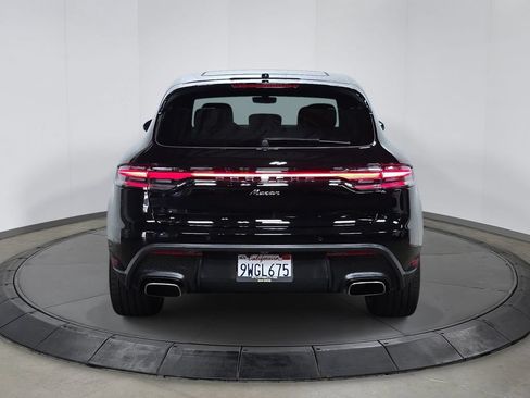 Certified 2026 Porsche Macan AWD/4WD image 6