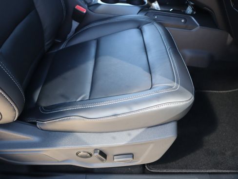 New 2025 Ford Bronco Outer Banks image 14