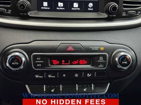 Used 2020 Kia Sorento S image 36