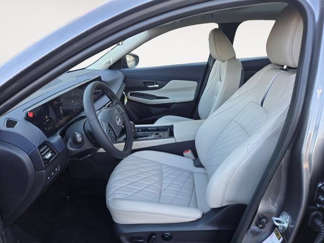 New 2026 Nissan Sentra SL w/ Floor Mat Package FWD image 14