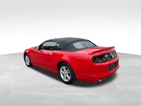Used 2014 Ford Mustang Premium w/ Electronics Package RWD image 5