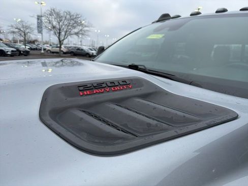 Used 2023 RAM 2500 Limited image 15