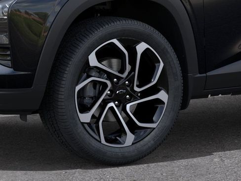 New 2026 Chevrolet Trax RS w/ Sunroof Package FWD image 9