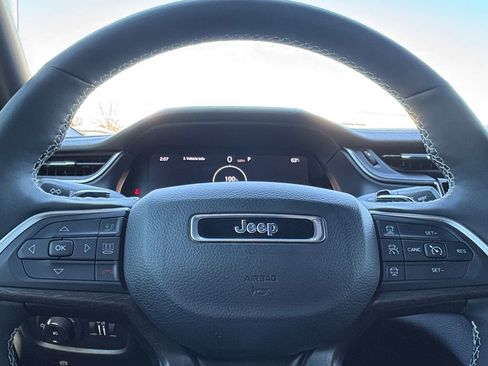 Used 2024 Jeep Grand Cherokee L Limited w/ Trailer Tow Package image 25