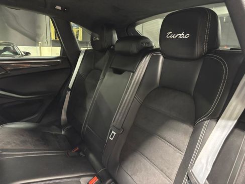 Used 2018 Porsche Macan Turbo image 24