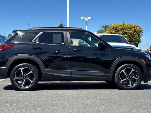 Used 2023 Chevrolet TrailBlazer RS w/ Convenience Package FWD image 4