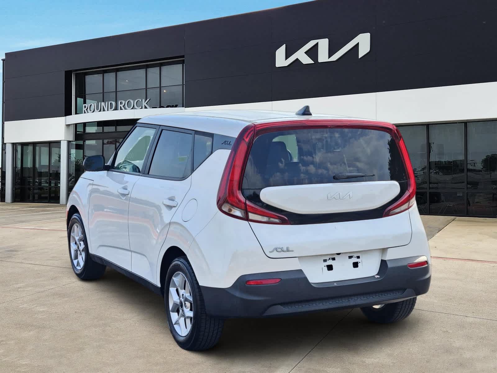 Used 2022 Kia Soul LX w/ Technology Package FWD image 5