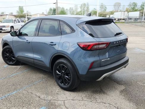 Used 2025 Ford Escape Active w/ Cold Weather Package AWD/4WD image 3