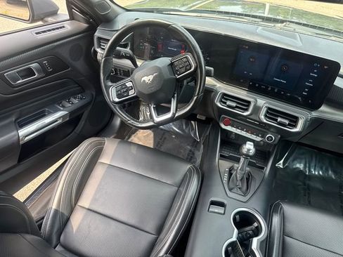 Used 2024 Ford Mustang Premium image 21