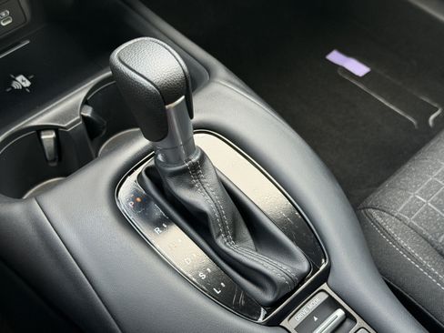 Used 2026 Honda HR-V LX image 26