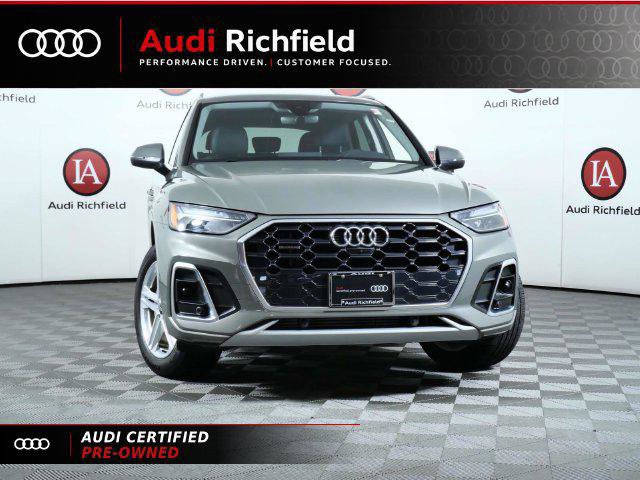 Certified 2024 Audi Q5 e Premium Plus w/ Premium Plus Package AWD/4WD image 4