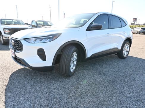 New 2026 Ford Escape Active w/ Tech Pack #1 image 9