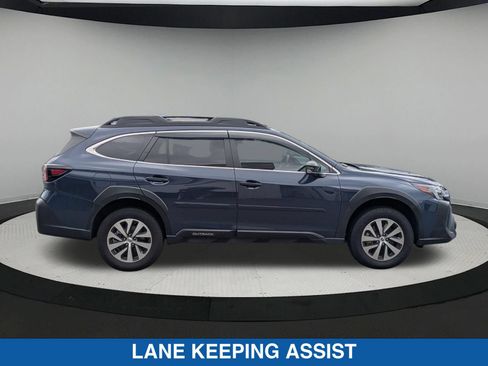 Certified 2024 Subaru Outback Premium AWD/4WD image 2