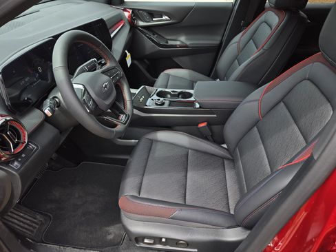 New 2026 Chevrolet Equinox RS w/ Safety and Technology Package FWD image 15
