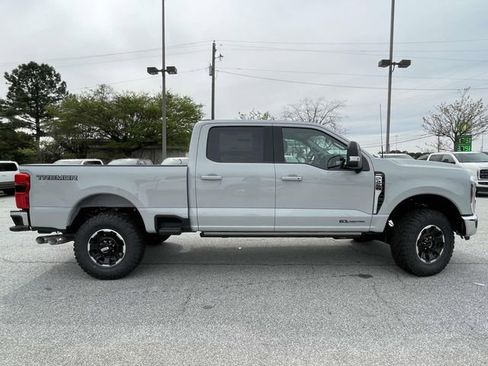 New 2026 Ford F250 Lariat w/ Tremor Off-Road Package image 2