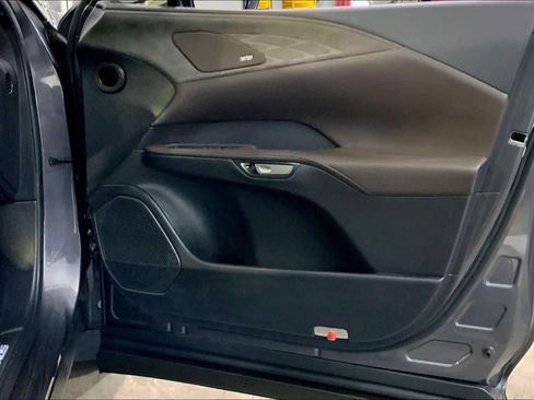 Certified 2025 Lexus RX 450h Luxury w/ Convenience Package image 23