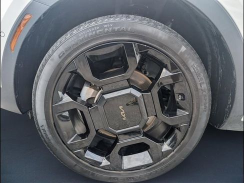 Certified 2025 Kia Sorento SX AWD/4WD image 20